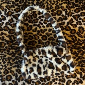 Leopard Print Faux Fur Handbag